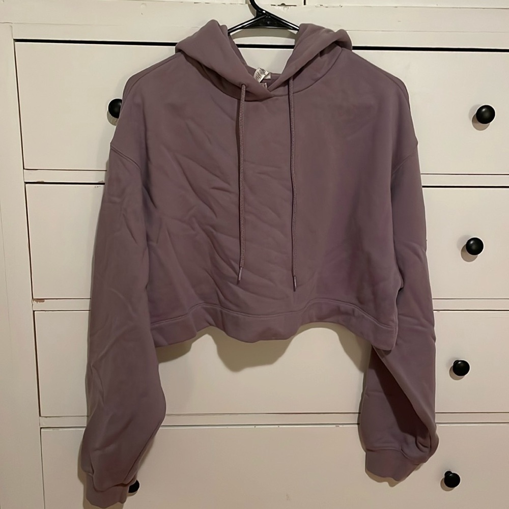 Cropped Alo Yoga hoodie Women’s Size Small